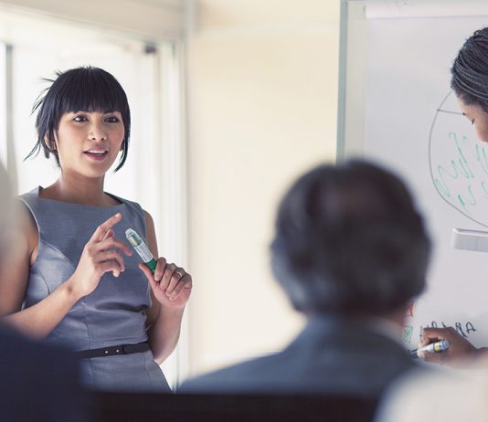 Coaching vs Interrogation